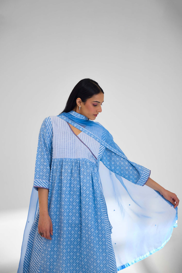 Meera Kurta Light Blue White (9926169887019)