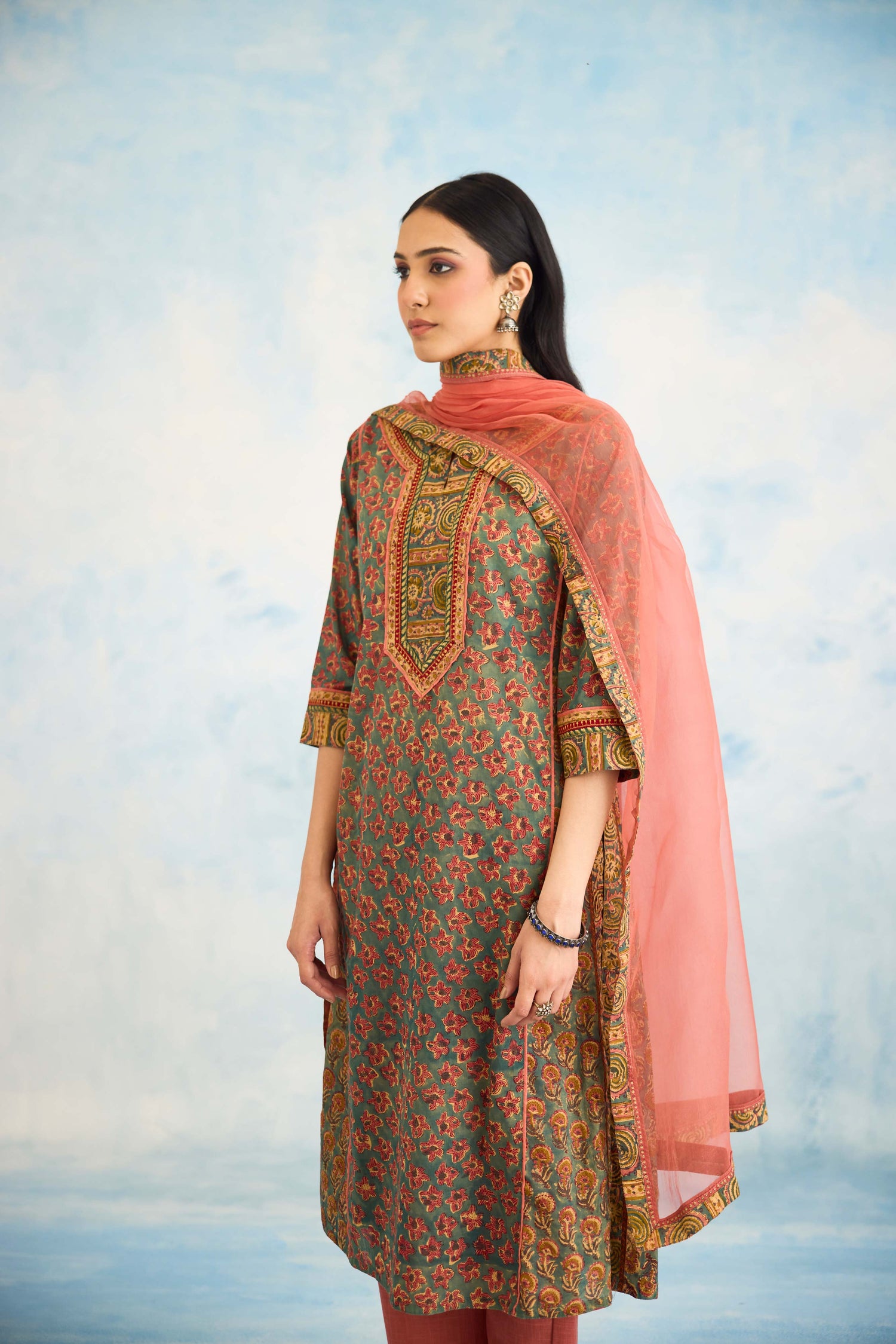 Medh Dupatta Peach (9926120538411)