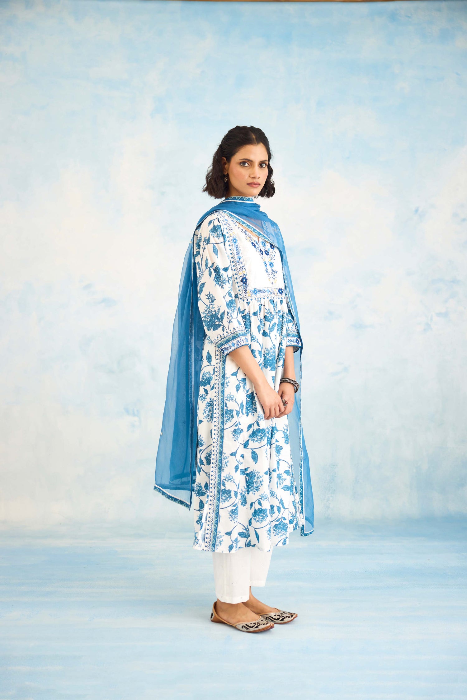 Meera Dupatta Blue (9925491523883)