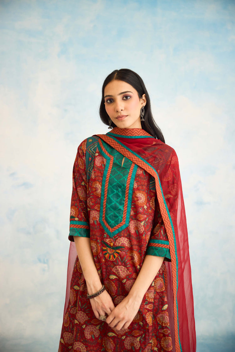 Adara Kurta Red (9924562583851)