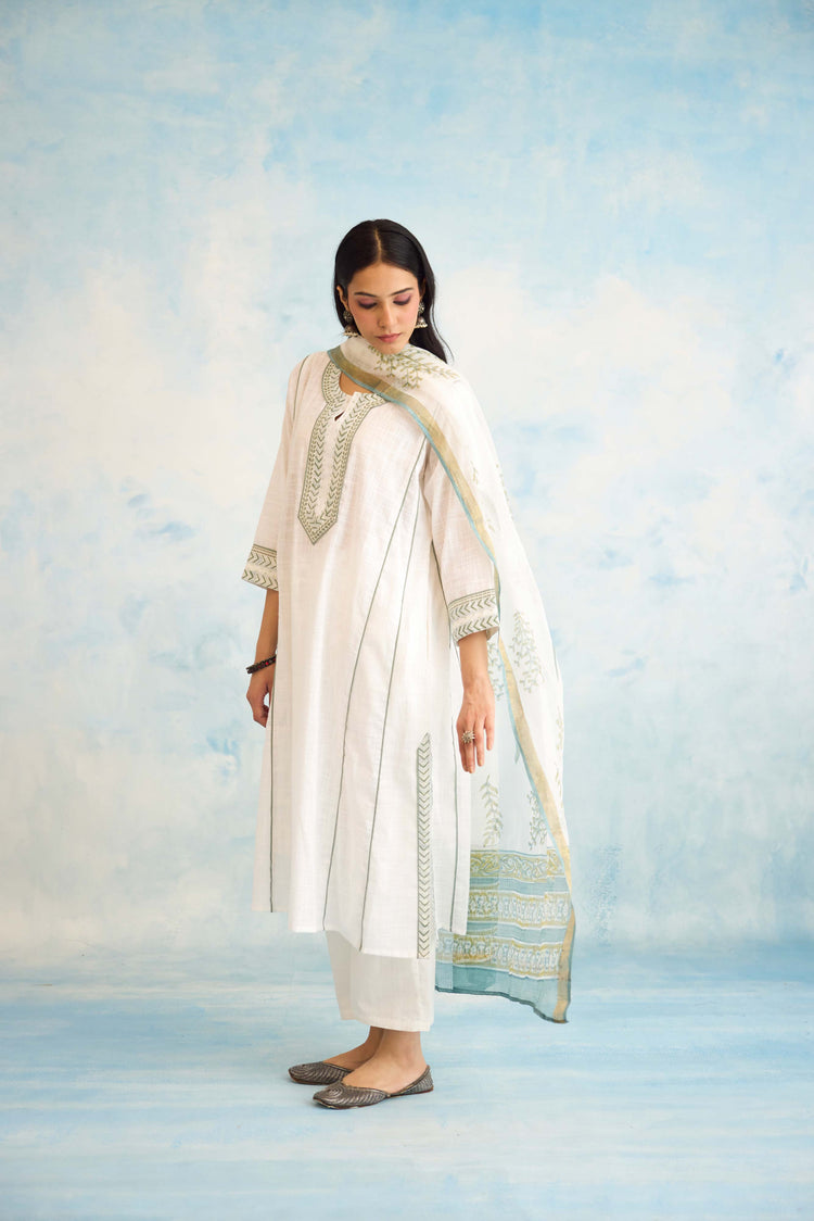 Rozana Dupatta White (9926248300843)