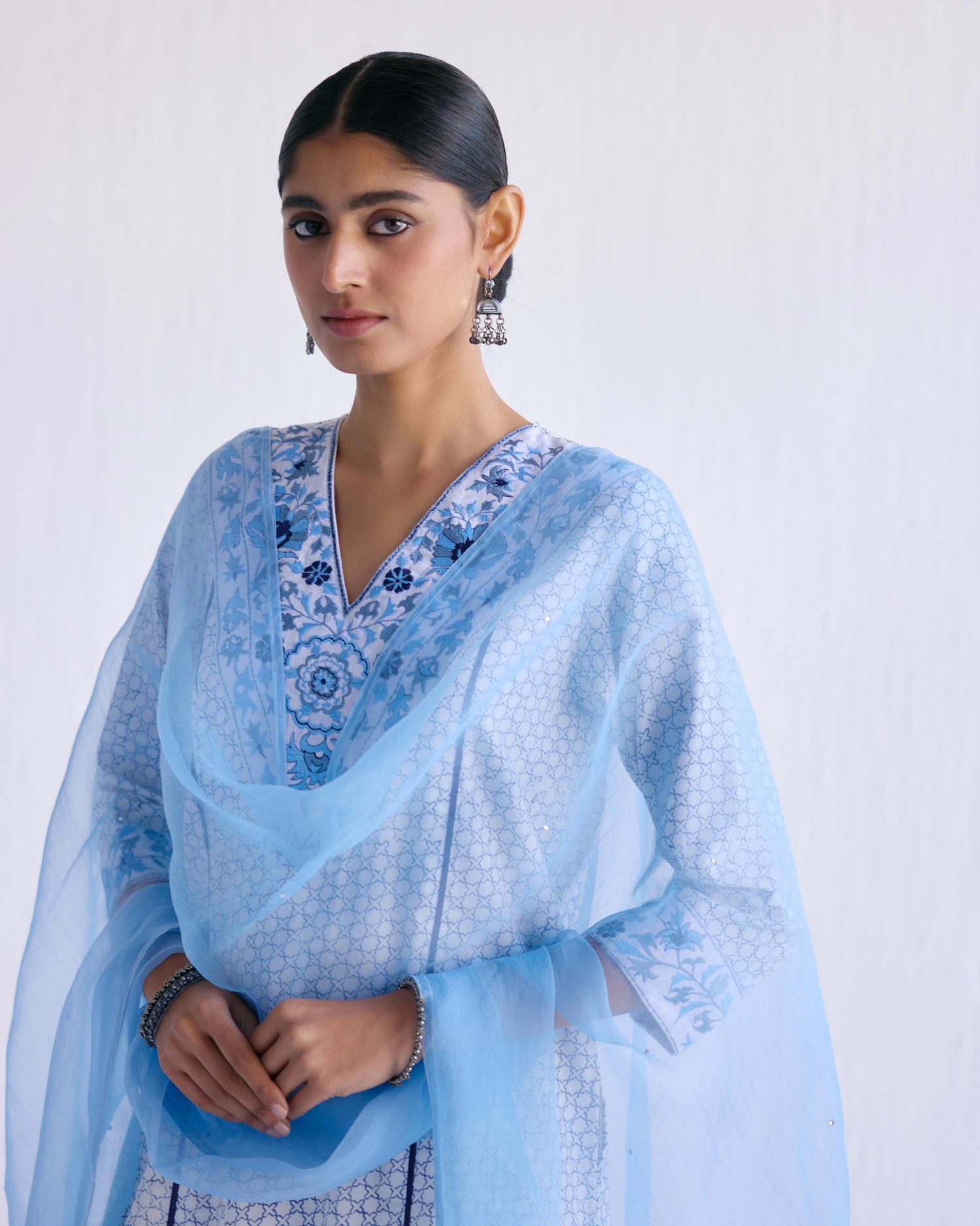 Daisy Dupatta Light Blue (9143629742379)