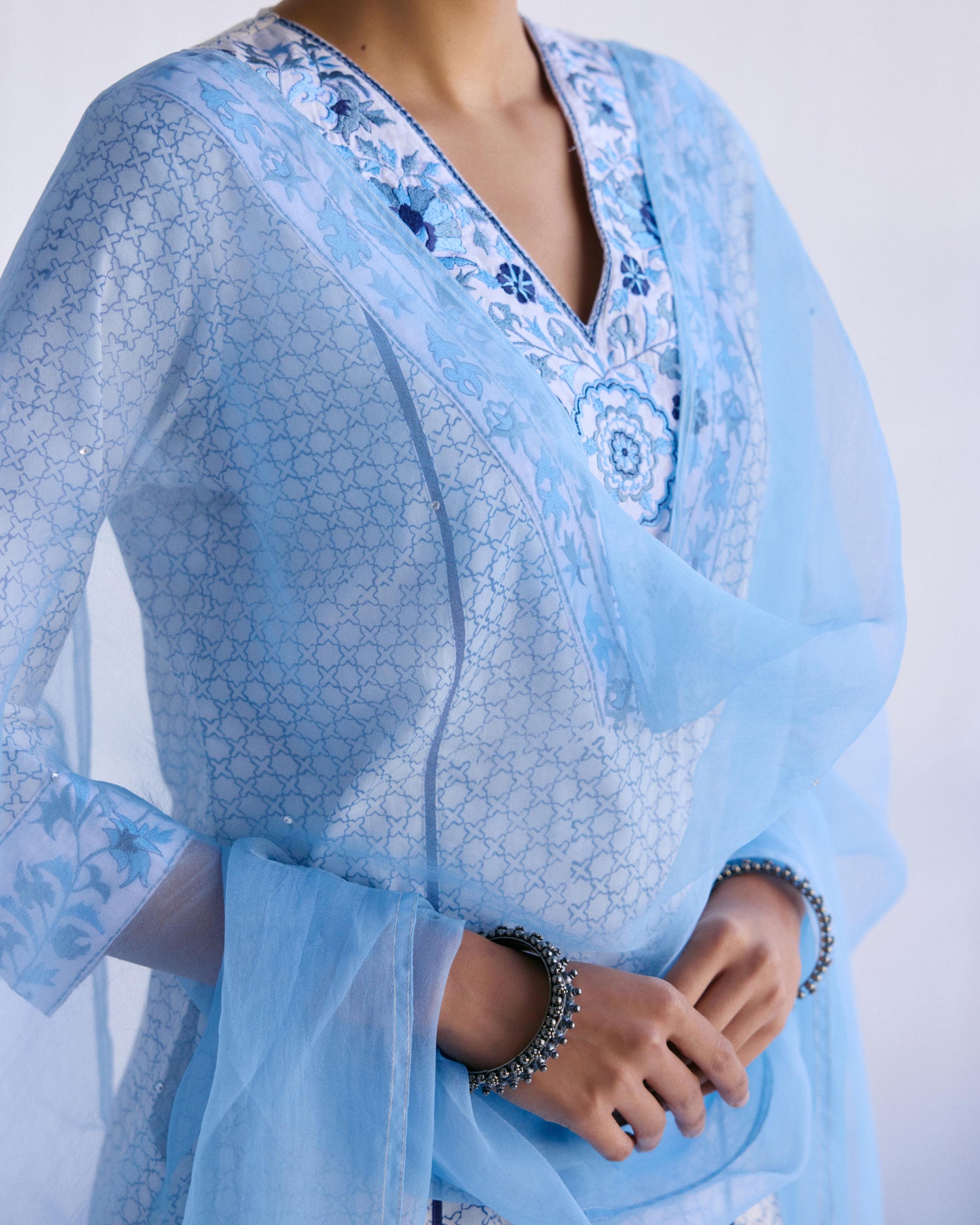 Daisy Dupatta Light Blue (9143629742379)