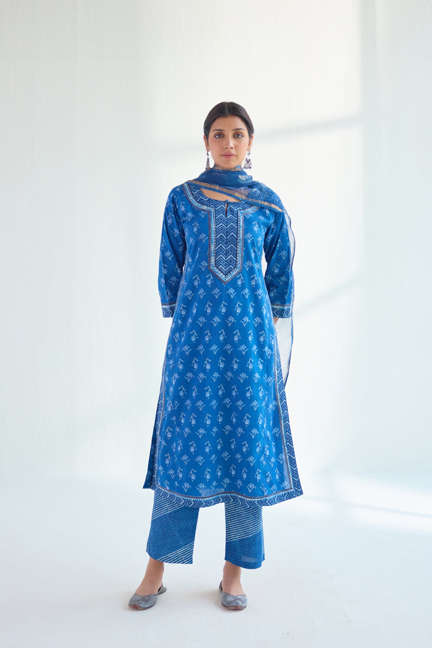 Medh  Dupatta Indigo (9476917920043)