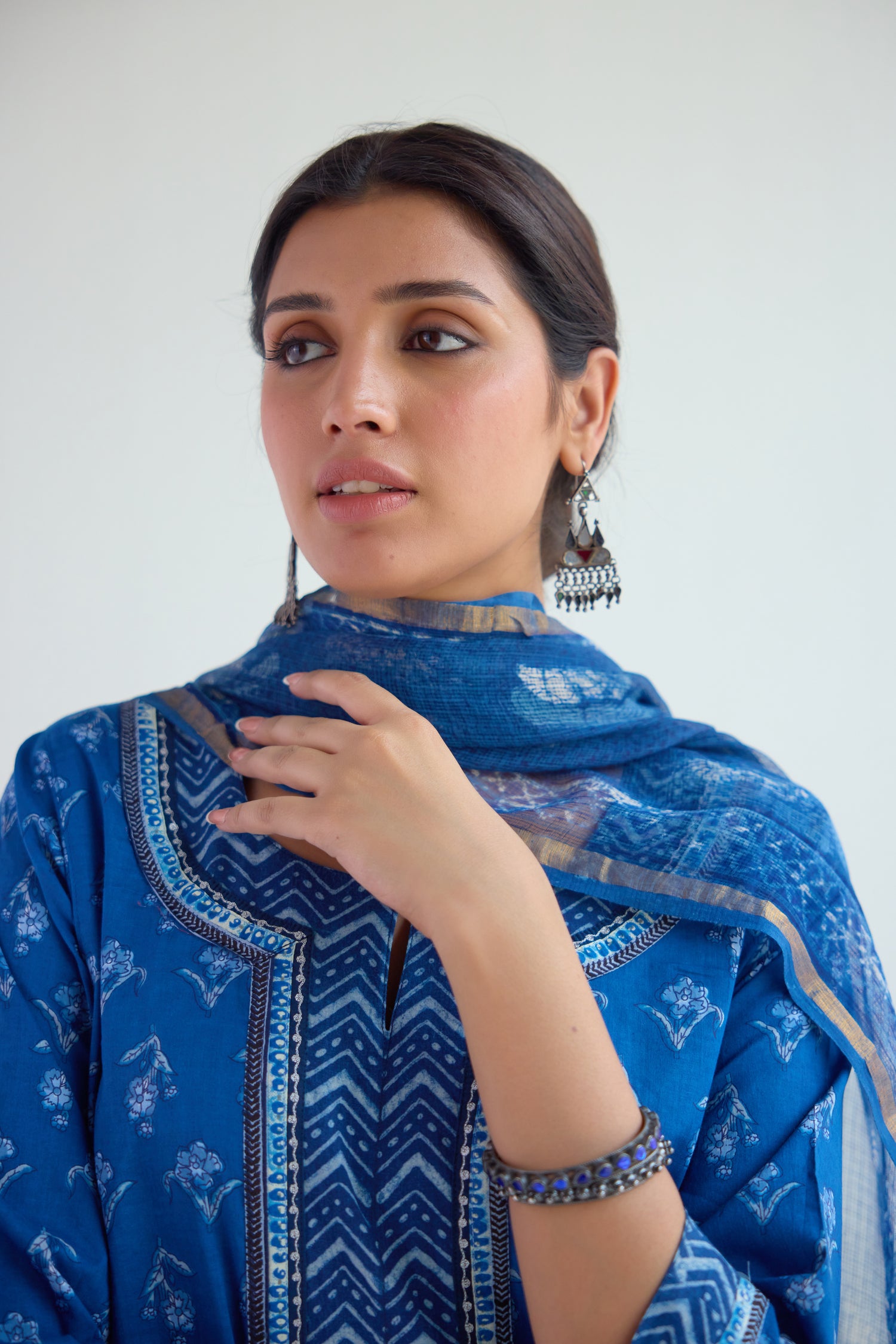 Rozana Dupatta Indigo (9476960551211)