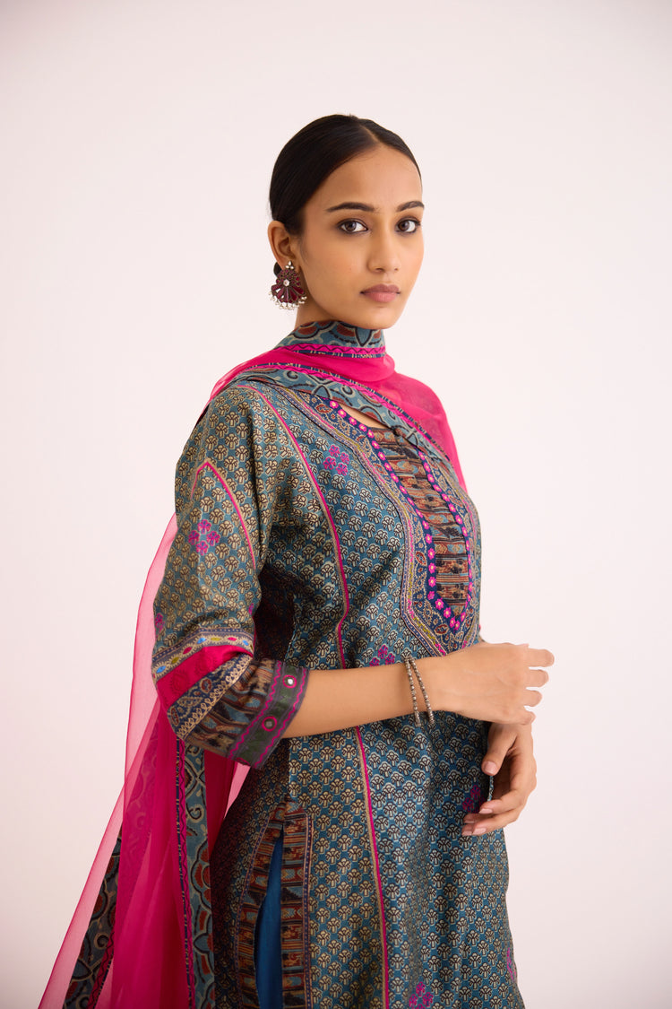 Medh Dupatta Pink (9610074161451)