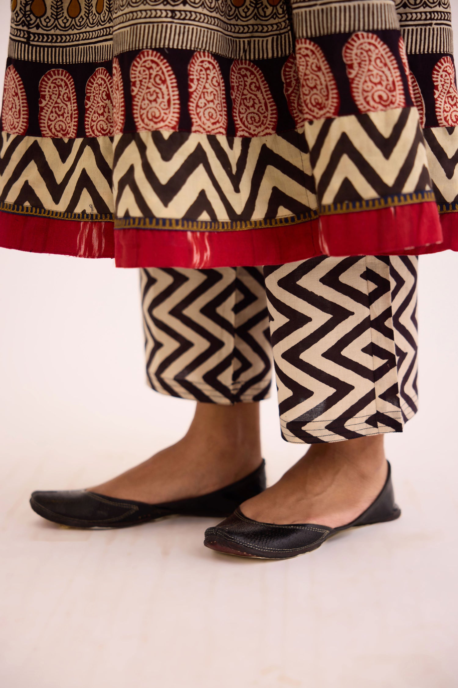 Rozana Pant Beige Black (9637785895211)