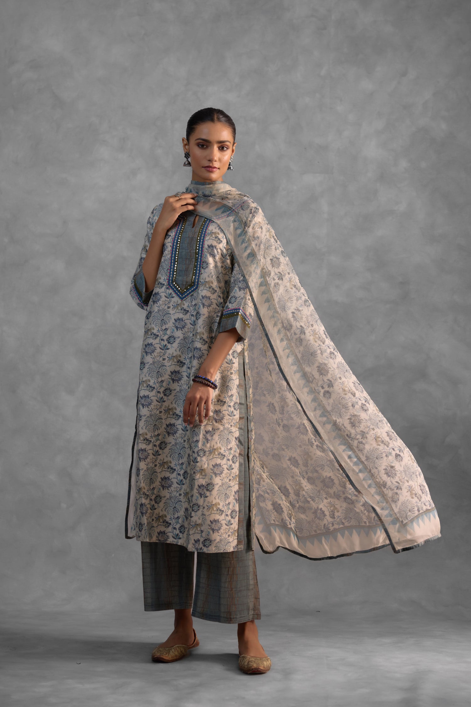 Rozana Kurta Off White Steel Grey  (Set of 2) (9839492038955)