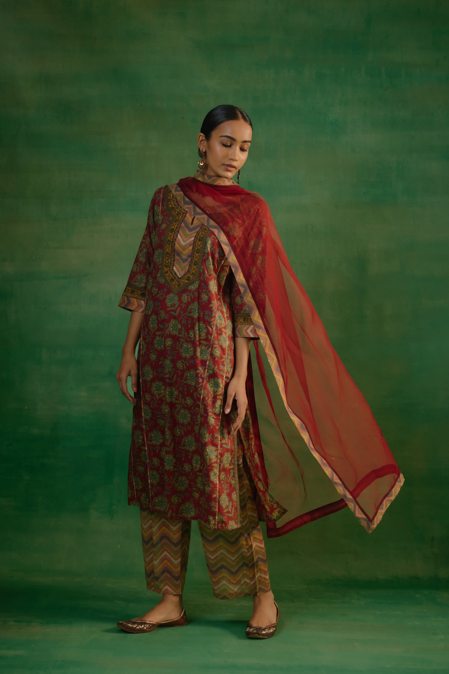 Medh Dupatta Red (9819522728235)