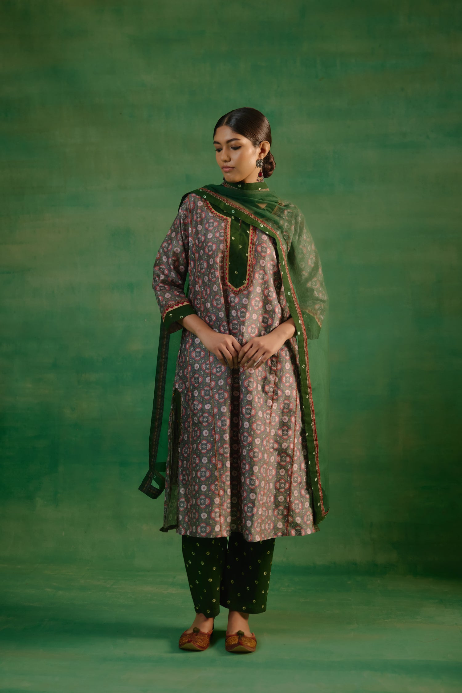 Medh Dupatta Green (9818649788715)