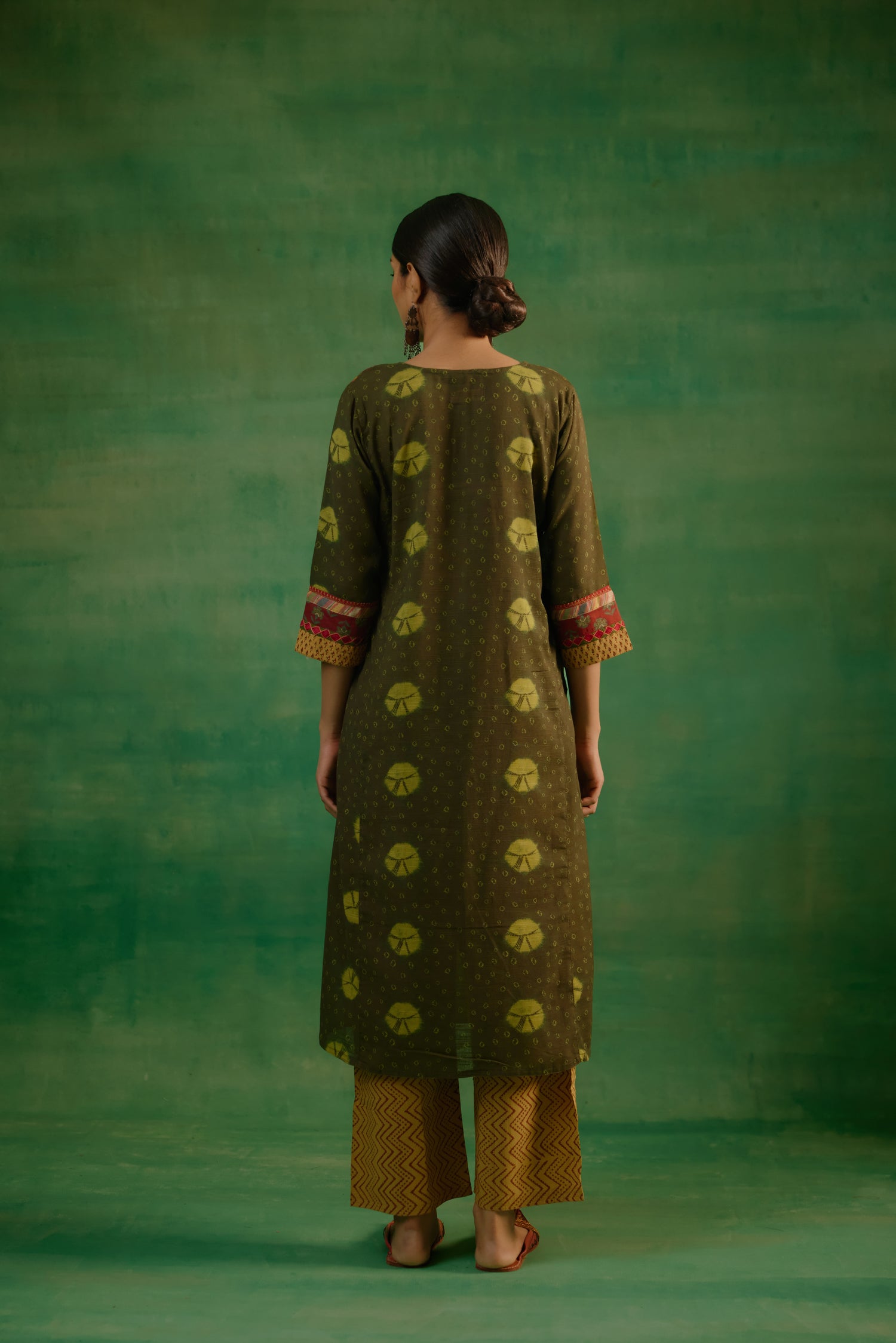 Rozana Kurta Green (9819933049131)