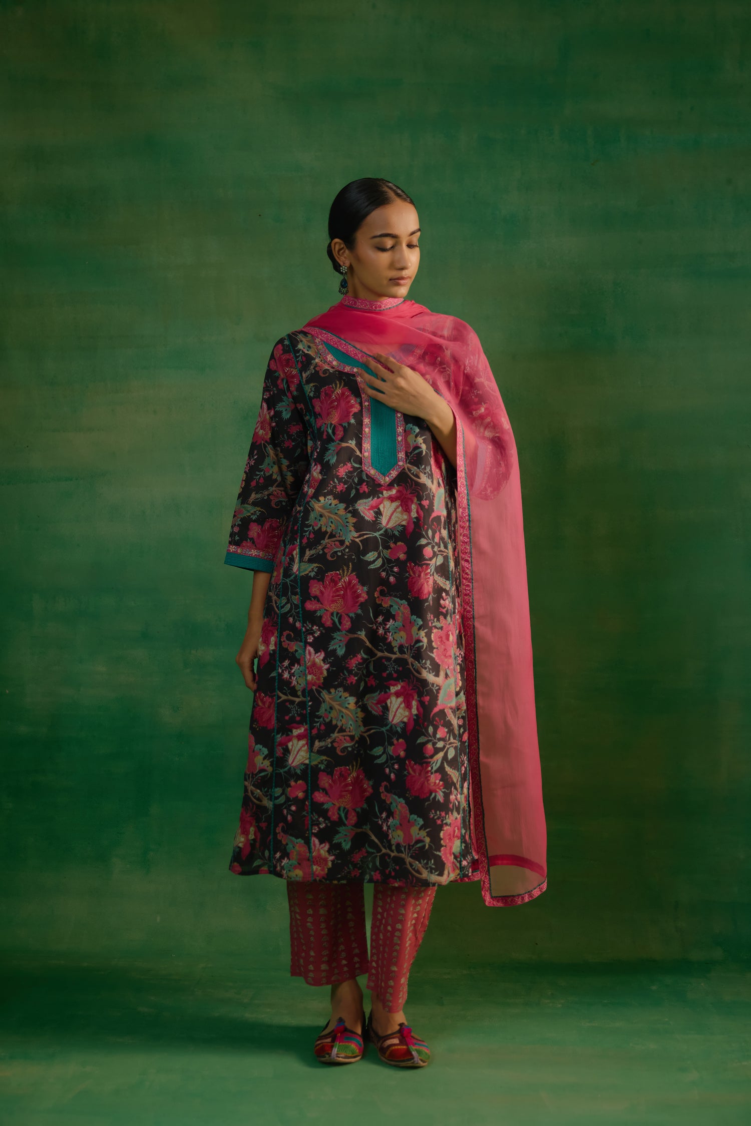 Medh Dupatta Pink (9819306524971)