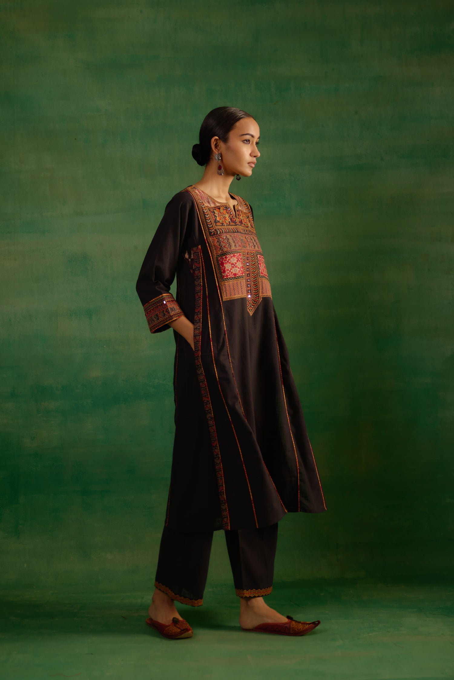 Banjara Kurta Black (9817213370667)