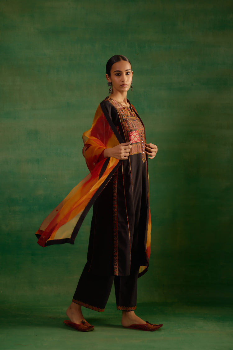 Banjara Kurta Black (9817213370667)