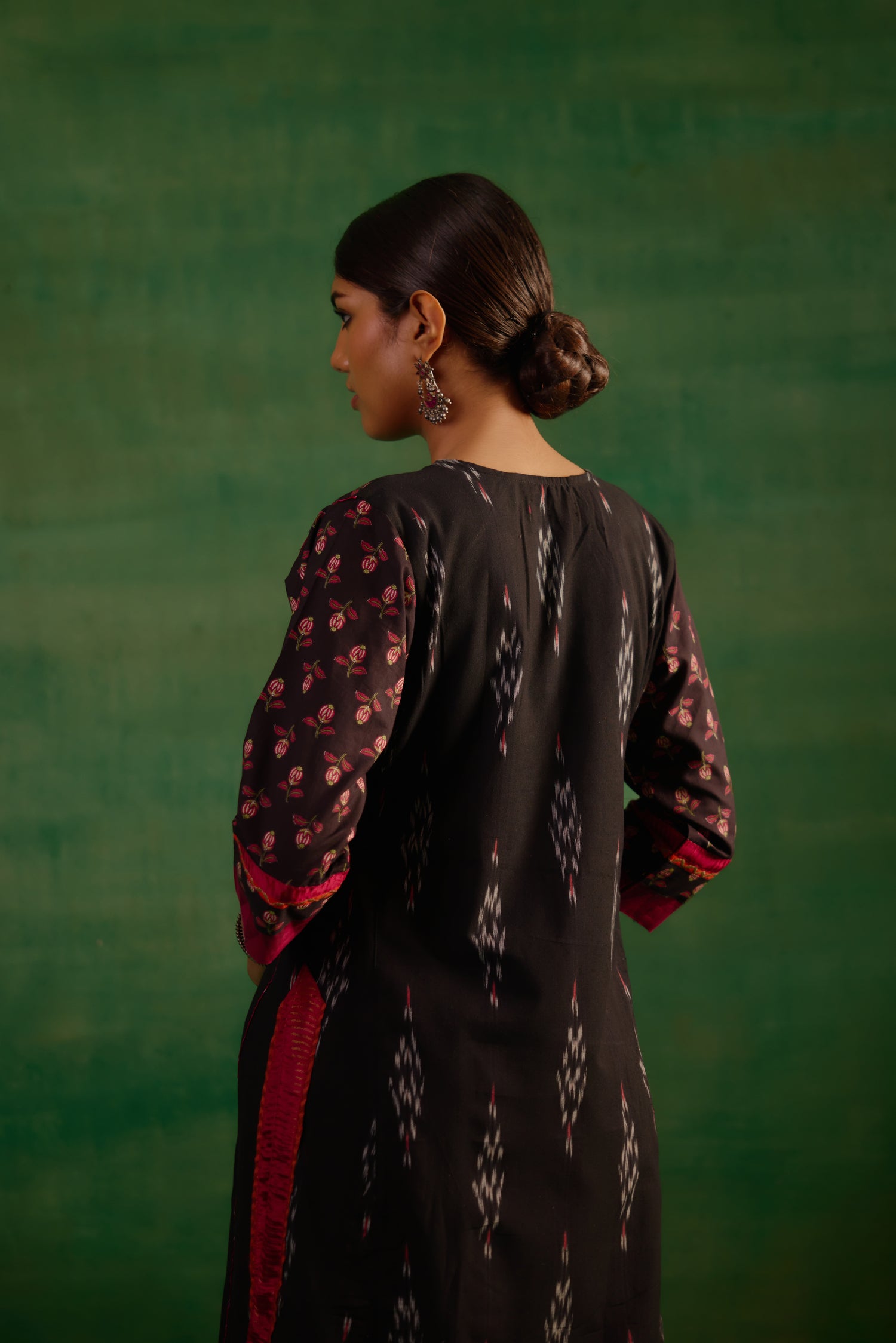 Miran Kurta Black (9819943108907)