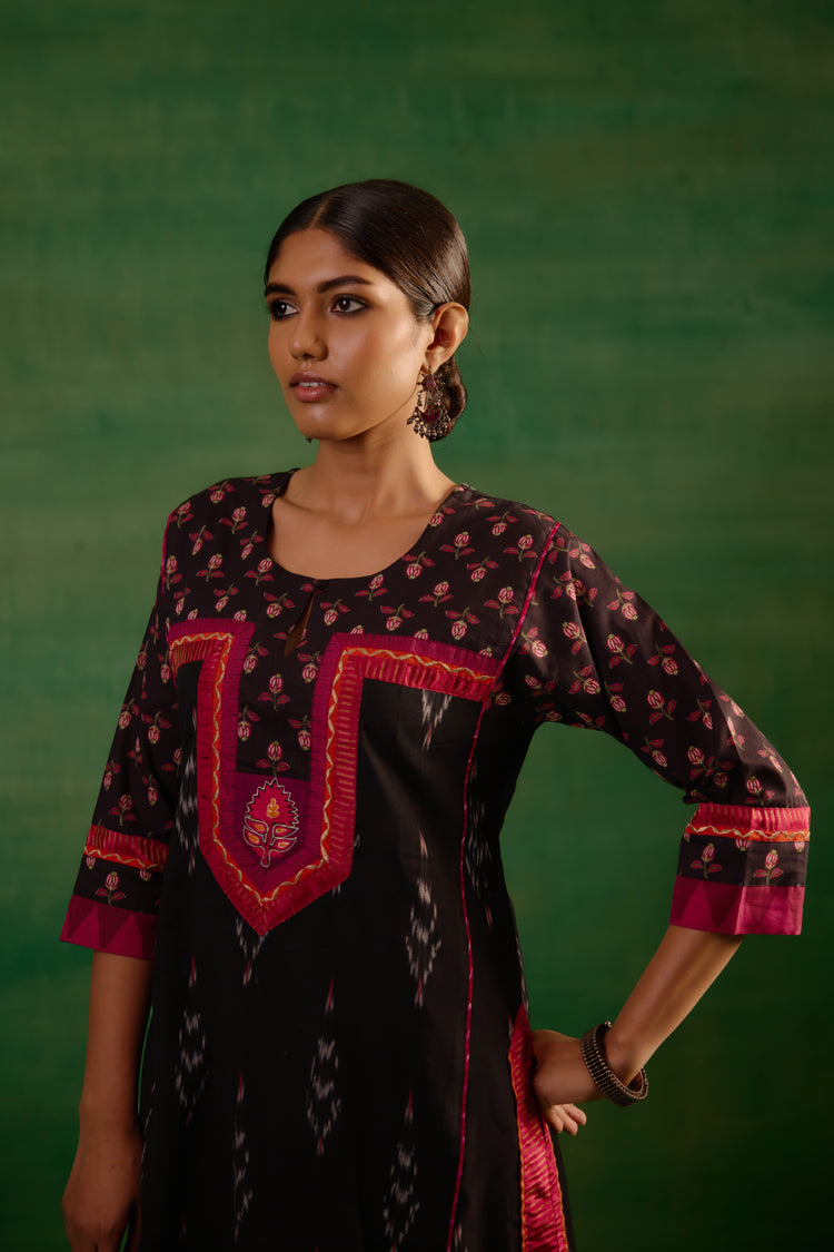 Miran Kurta Black (9819943108907)