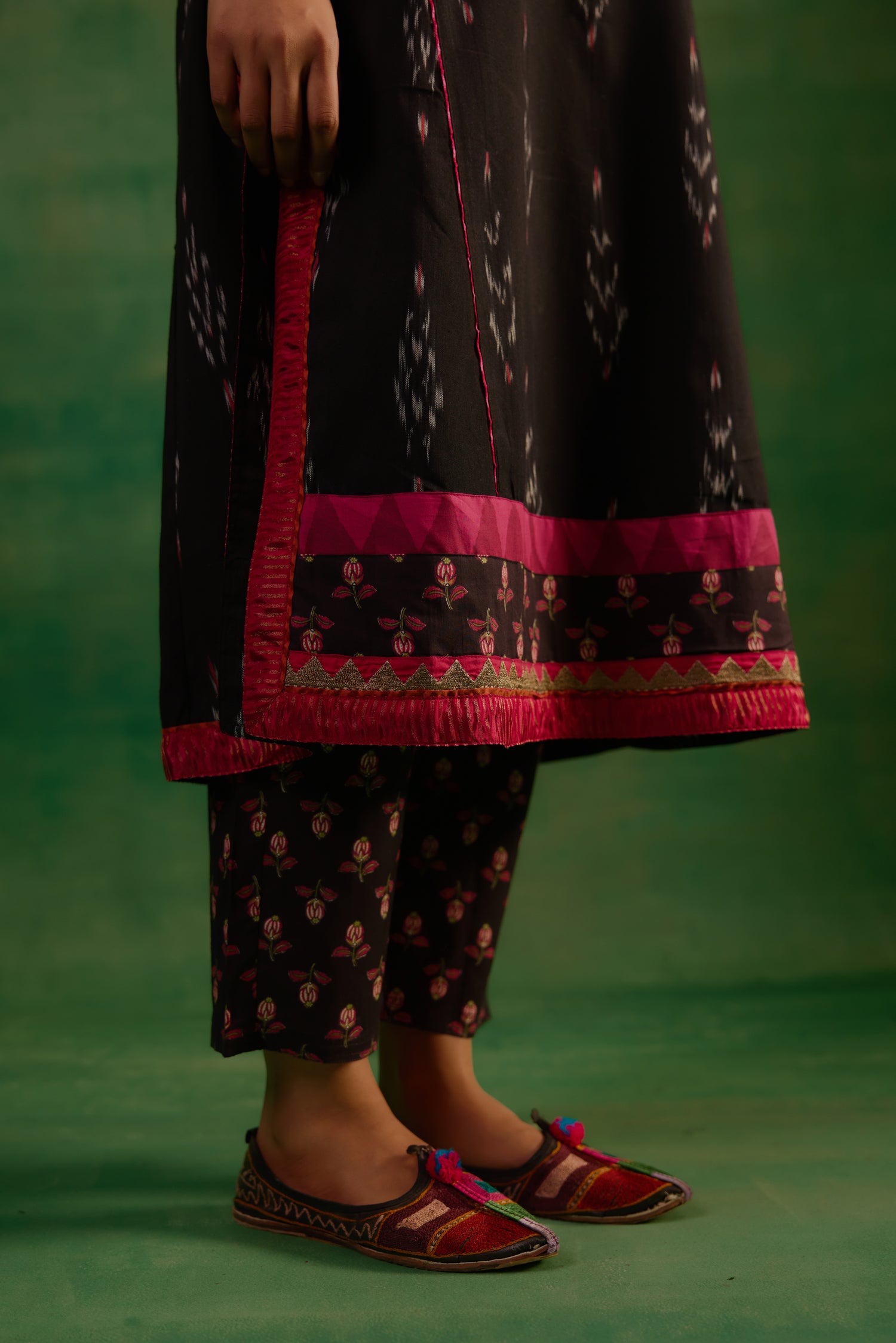 Rozana Pant Black Pink (9819945894187)