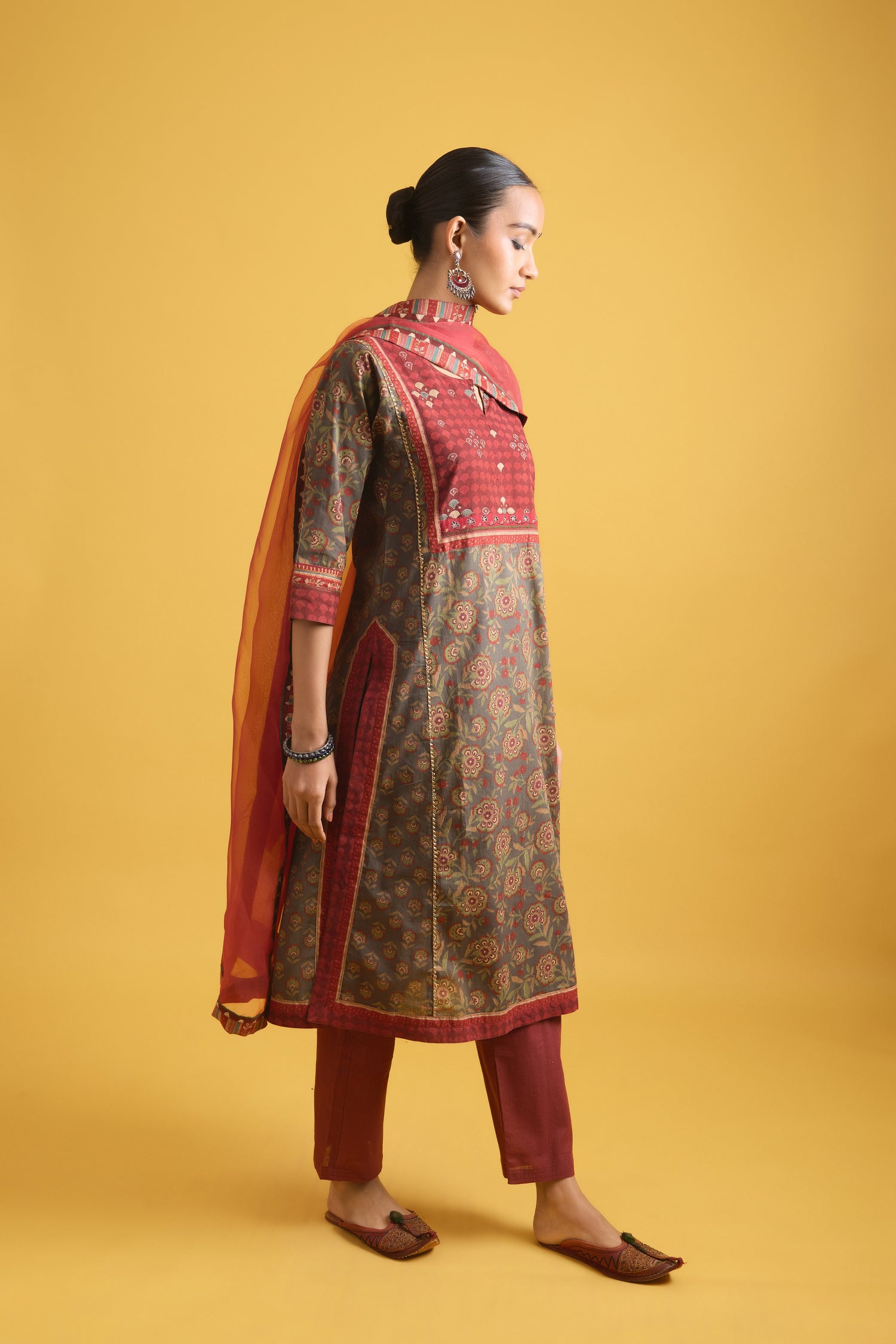 Medh Dupatta Maroon (9710841233707)