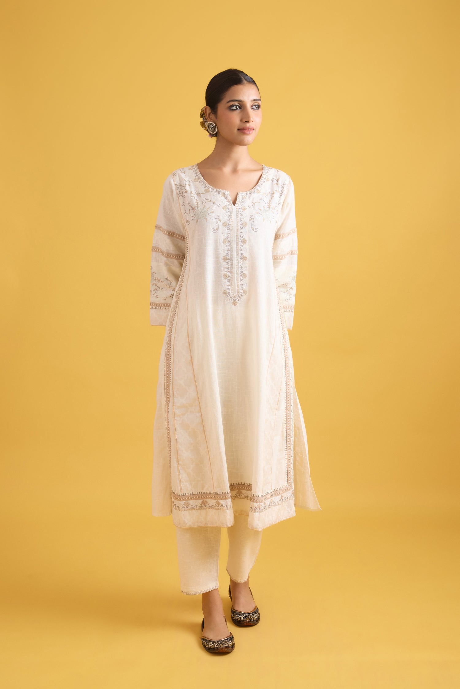 Bagh Kurta Cream (9725653516587)