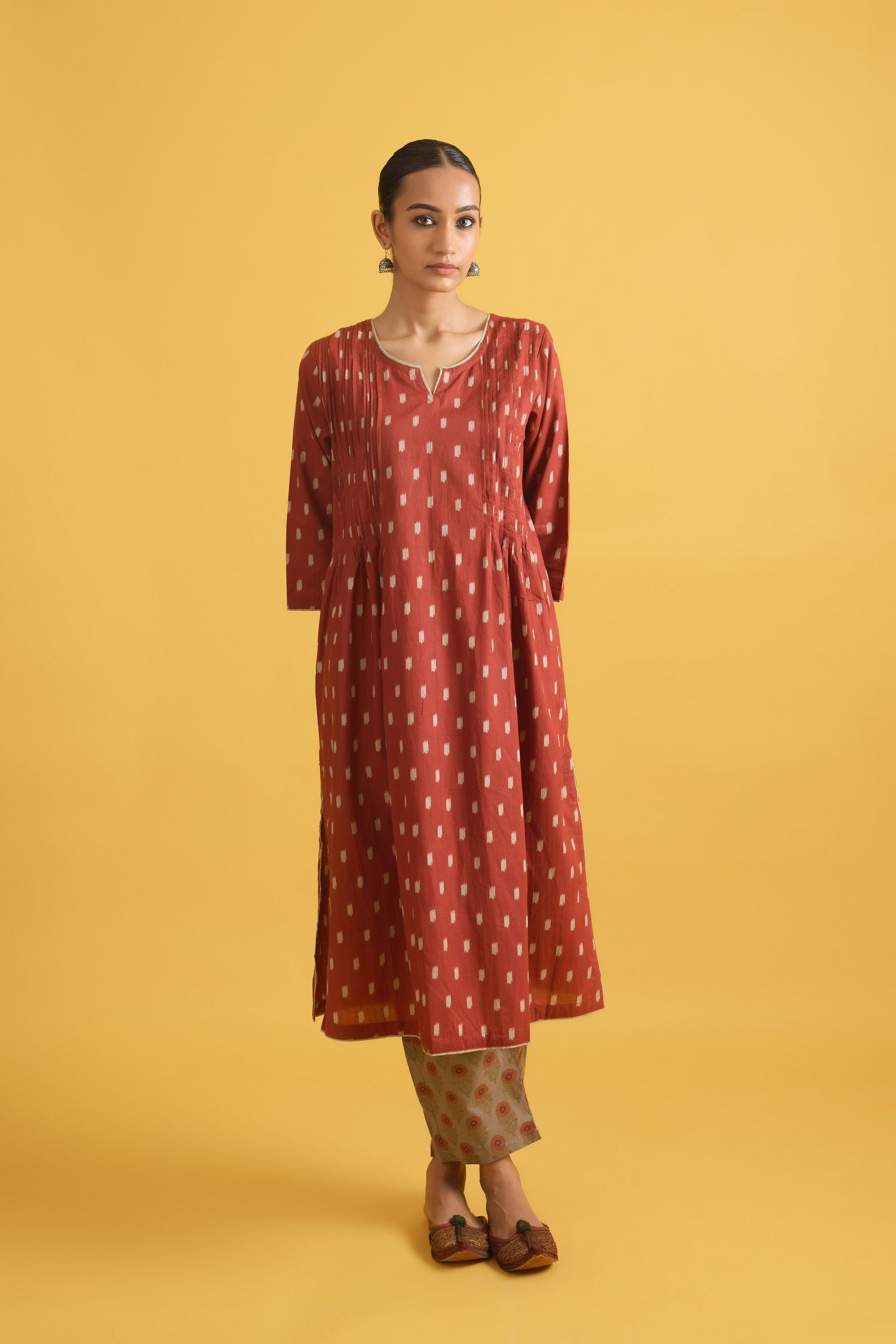 Leah Kurta Red (9708573589803)