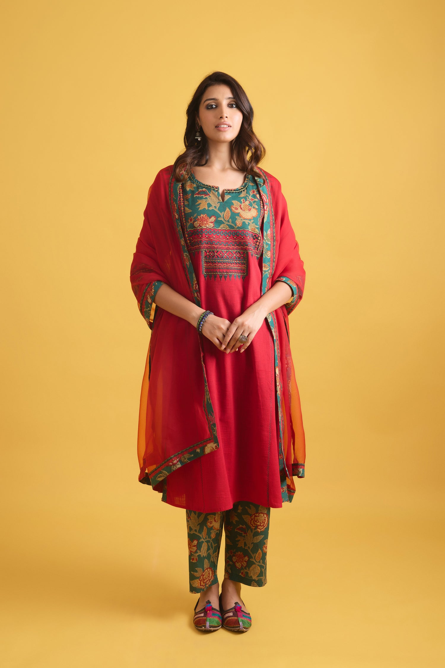 Medh Dupatta Red (9707176165675)