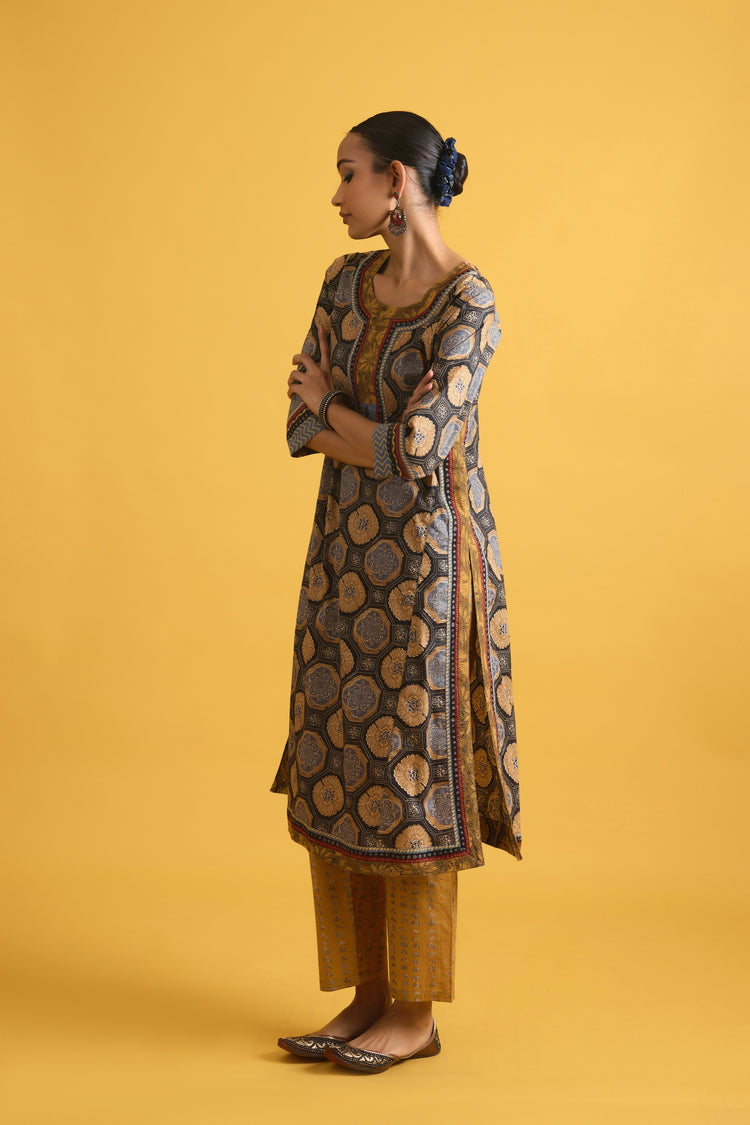 Anu Kurta Black Beige (9699913204011)