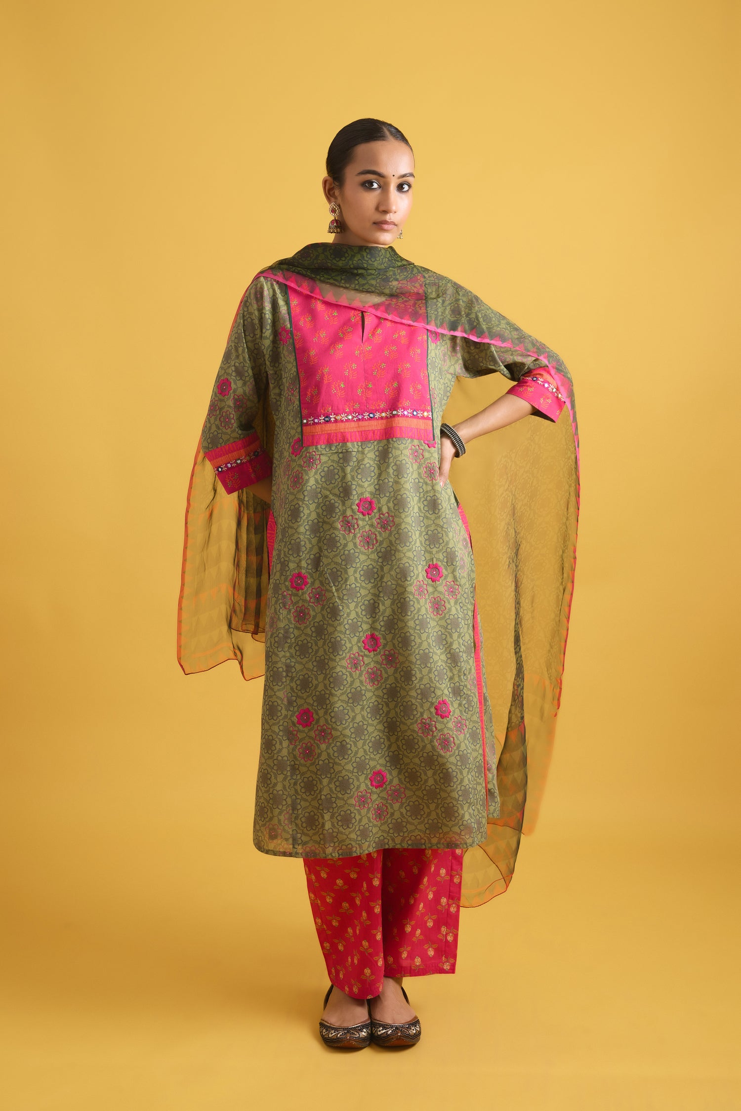 Rozana Kurta Green Pink (9722102874411)