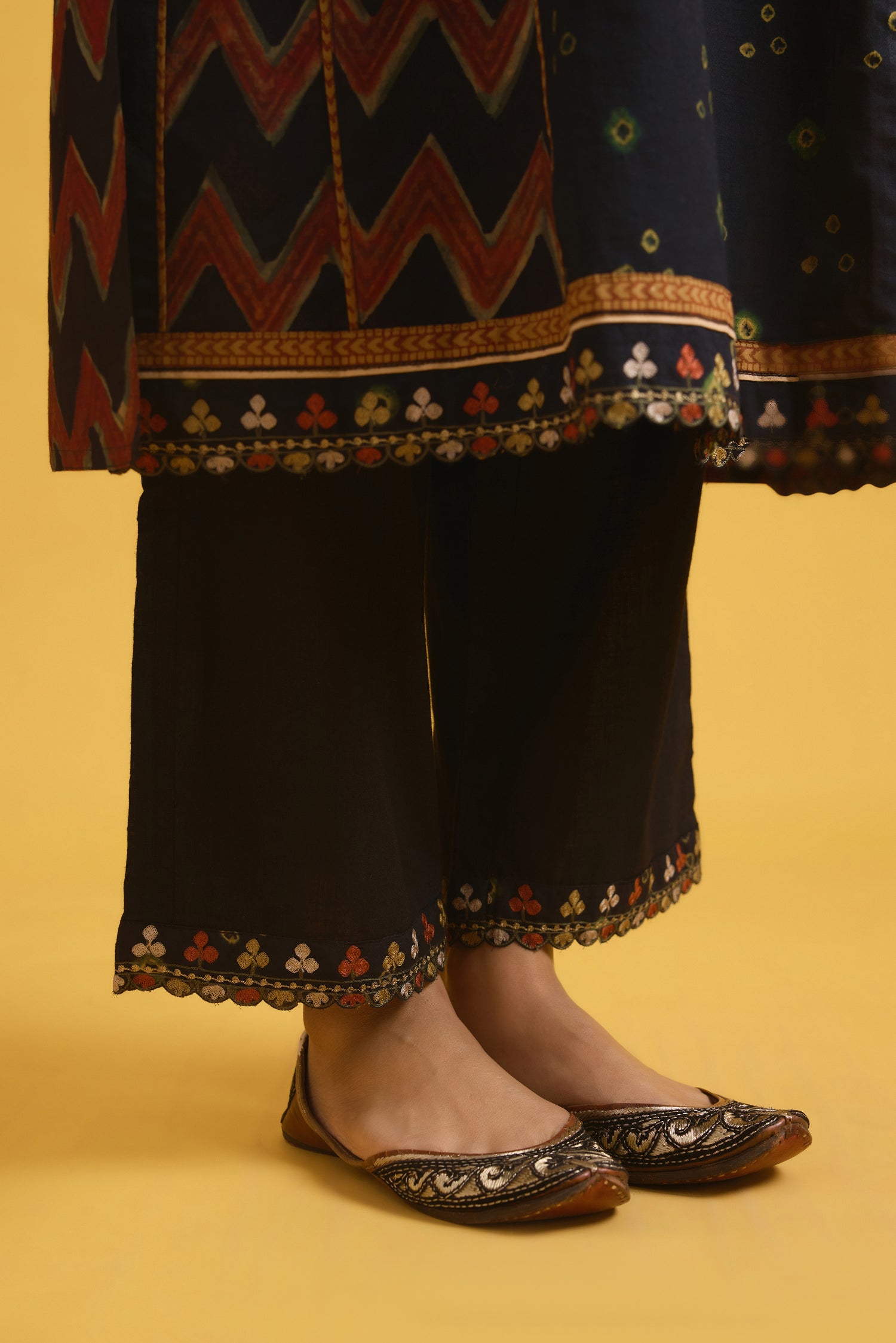 Madhu Pant Black (9725451010347)