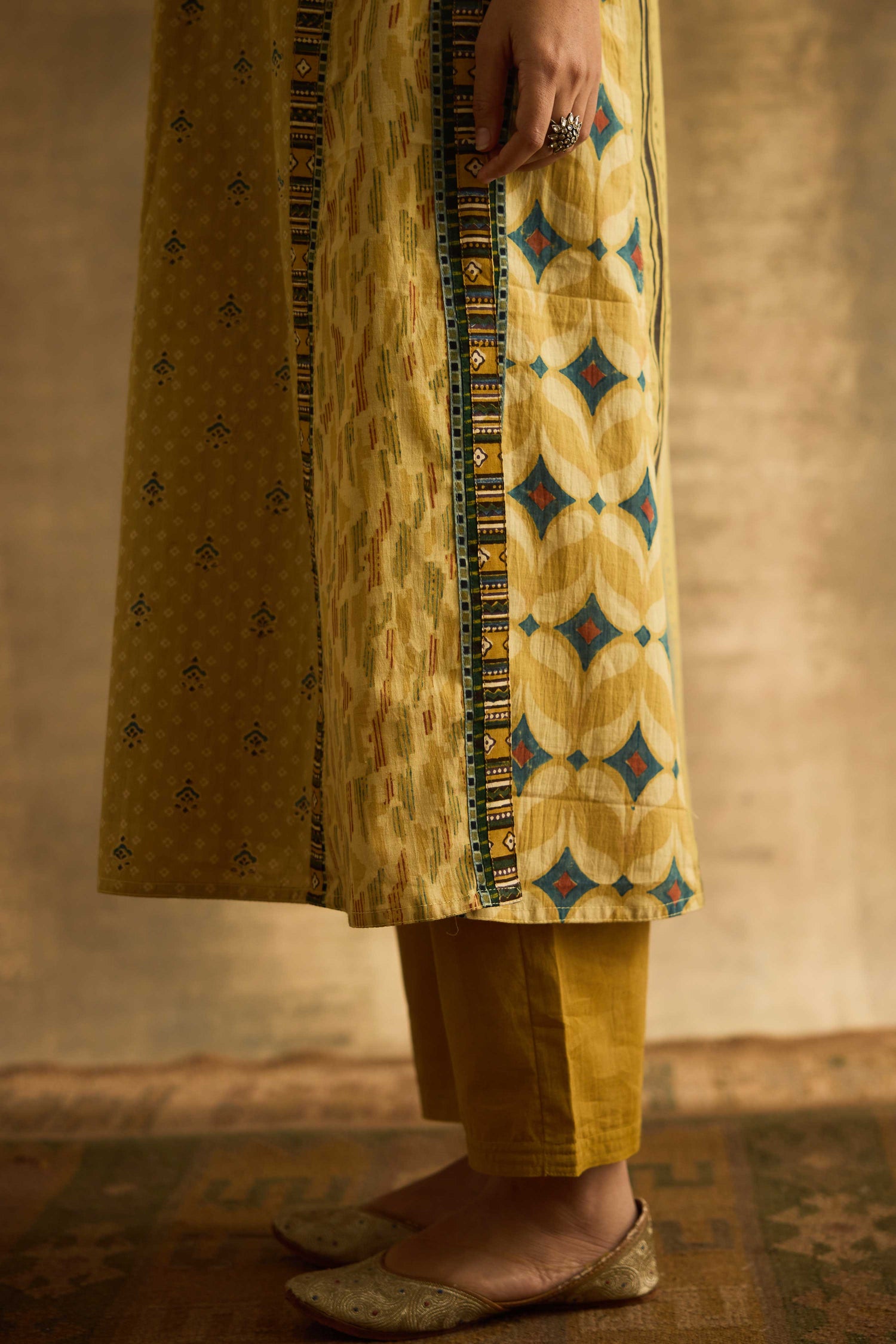 Rozana Pant Ochre (9889539195179)