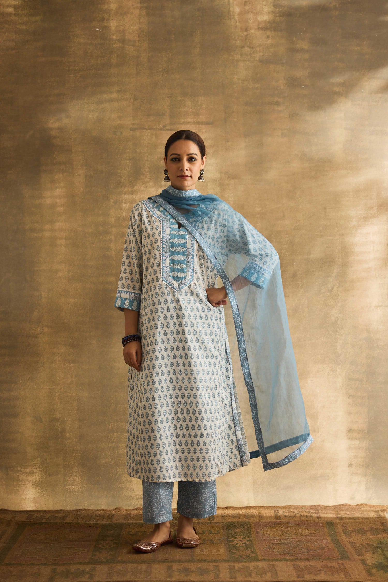 Rozana Kurta White Light Blue (9888558776619)