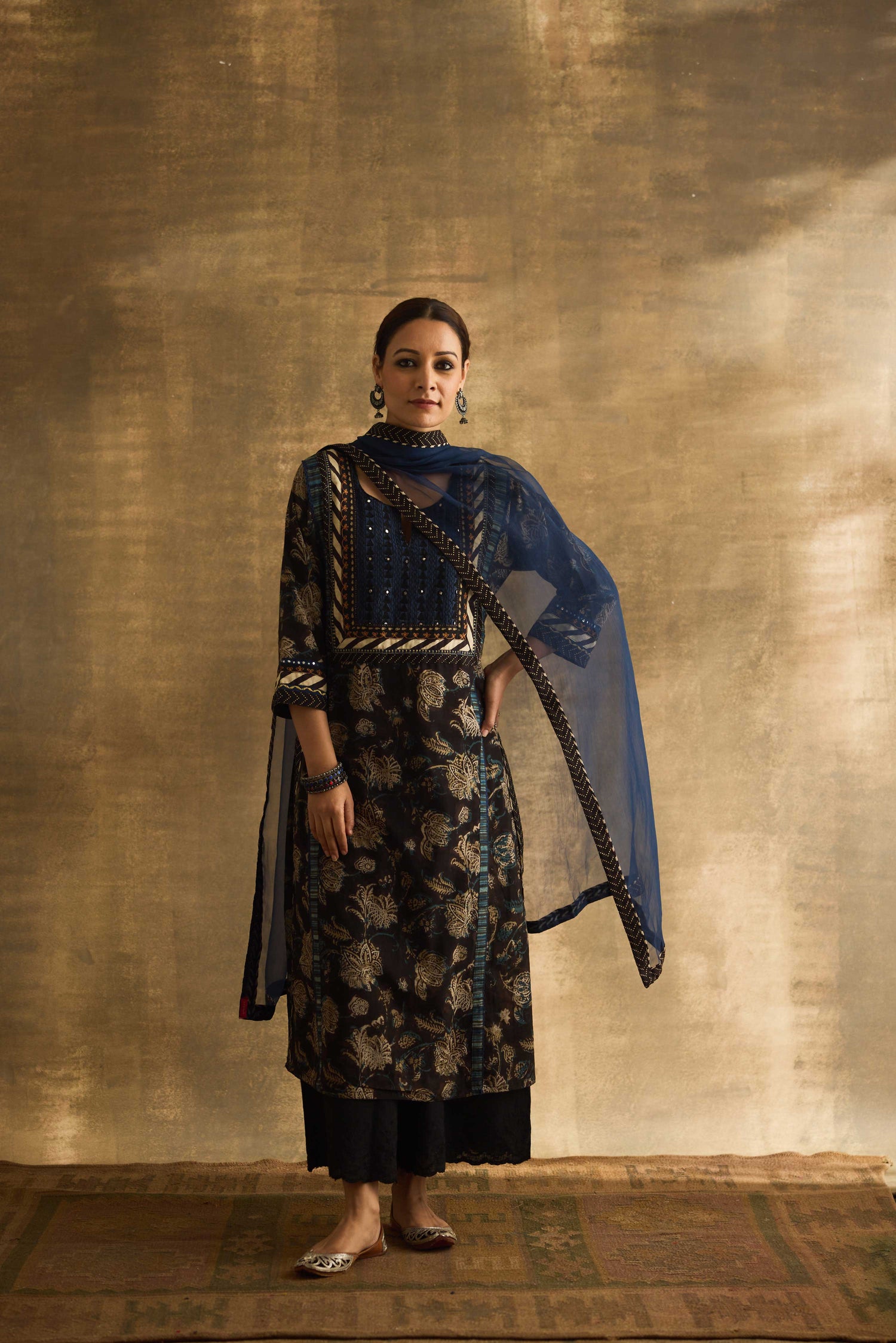 Medh Dupatta Indigo (9888759578923)