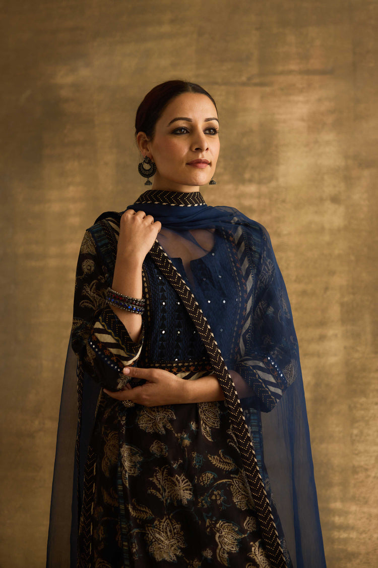 Medh Dupatta Indigo (9888759578923)